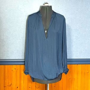 Halston Heritage long sleeve blouse size small